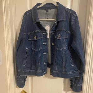 NWT Kelsey cropped denim jacket, medium wash, Universal Standard